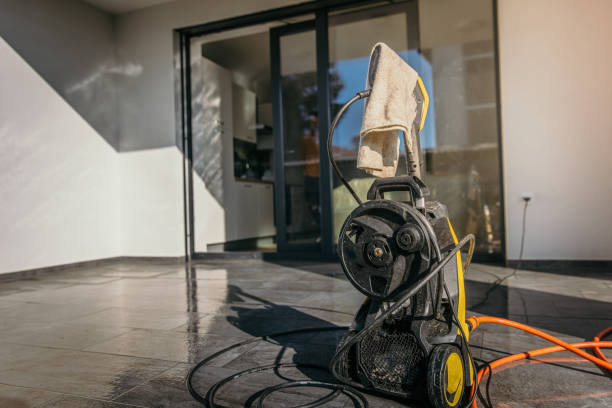 Best Oil Spill Cleanup  in Montello, WI
